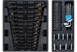 New & Boxed Swiss Kraft 136 Piece Professional Wheeled Lockable Tool Chest. RRP £1495. 6 Drawers