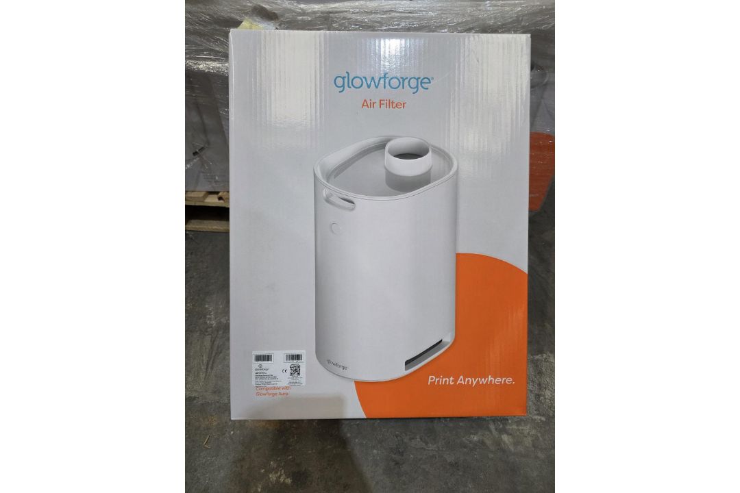 New & Boxed Glowforge Aura Personal Filter. RRP £515. With the Glowforge Aura Personal Filter, you’ - Image 1 of 5