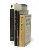 John GIELGUD (Signed): 1- An Actor's Biography in Pictures.