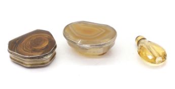 A George III silver mounted agate box,