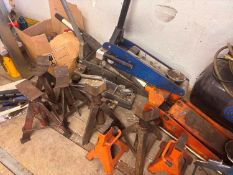 Four hydraulic trolley jacks,