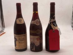 A selection og burgundy red wines