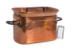 A French copper daubiere,