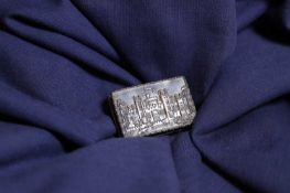 A silver 'Castle Top' vinaigrette,