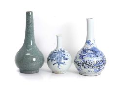 A group of Asian porcelain items,