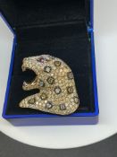 8-10cts OF NATURAL DIAMONDS SET ON THIS PANTHER BROOCH - 14.4g - TESTED AS YELLOW GOLD 