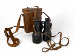 WWI British Military interest - a leather cased pair of Colmont, Paris field glasses / binoculars