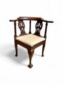 An early George III mahogany corner chair