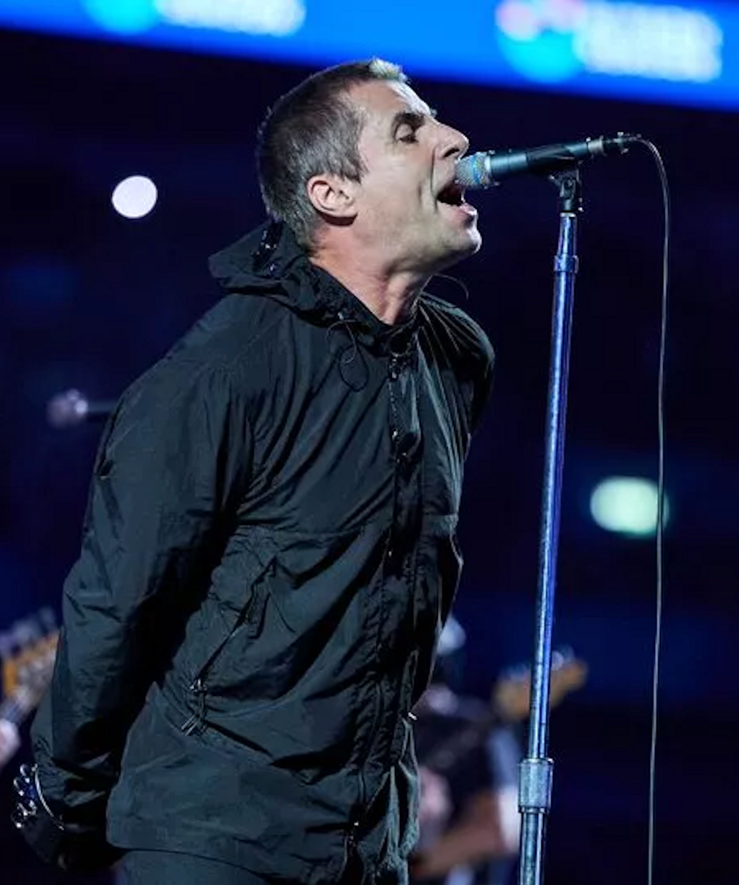 Liam Gallagher Stage Used Shure Microphone Wembley Stadium (UK) - Image 5 of 5