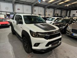 2017 67 TOYOTA HILUX INVINCIBLE D-4D 4WDDCB A PICK UP - 77K MILES
