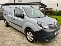 2021 70RENAULT KANGOO MAXI BNESS LL21 I ZE 33 PANWL VAN - 15K MILES - AUTOMATIC