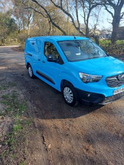 2019 69 VAUXHALL COMBO 2300 EDITION S/S PANEL VAN - 107K MILES - 3 SEATS - INTERNAL RACKING