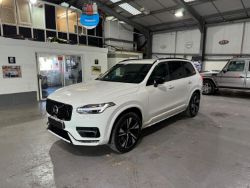 VOLVO XC90 SUV 2.0 PLUS DARK B5 (235 HP) (2021/71) - 36,256 MILES