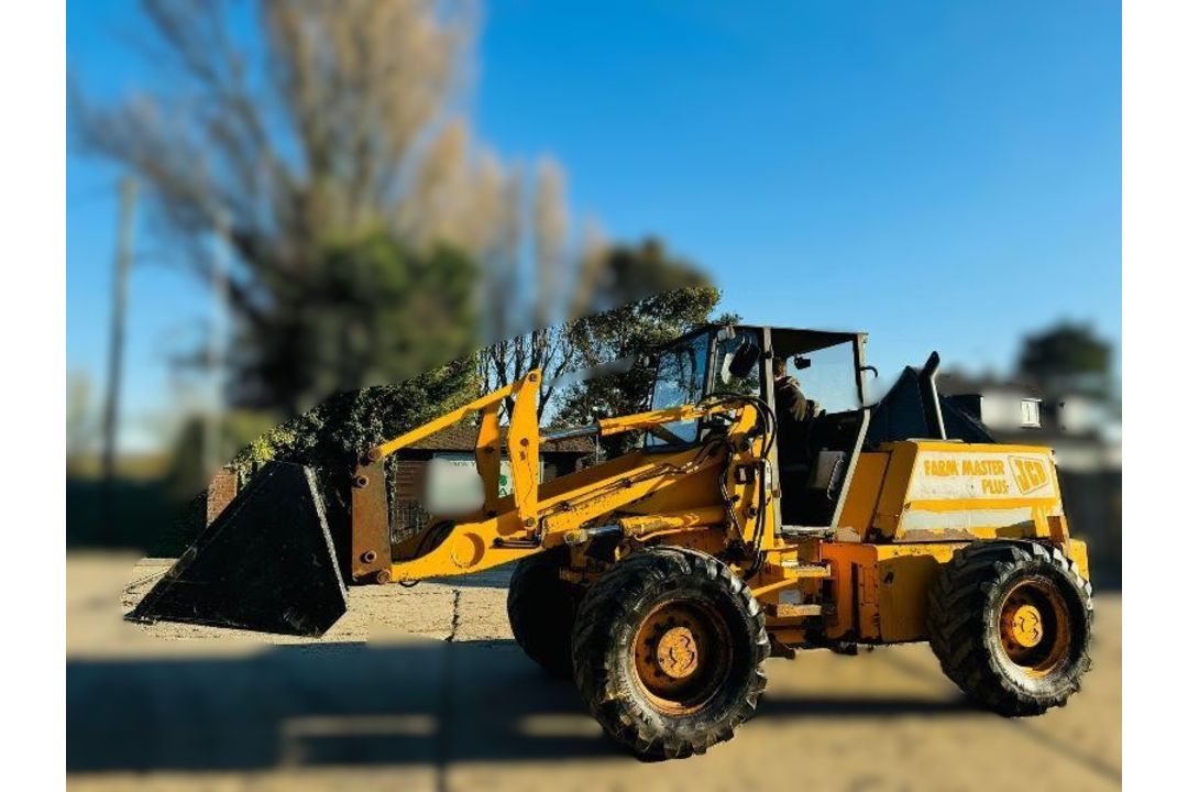 JCB 412 4WD LOADING SHOVEL C/W PERKINS ENGINE & BRAND NEW BUCKET - 10825 HOURS - Image 4 of 16