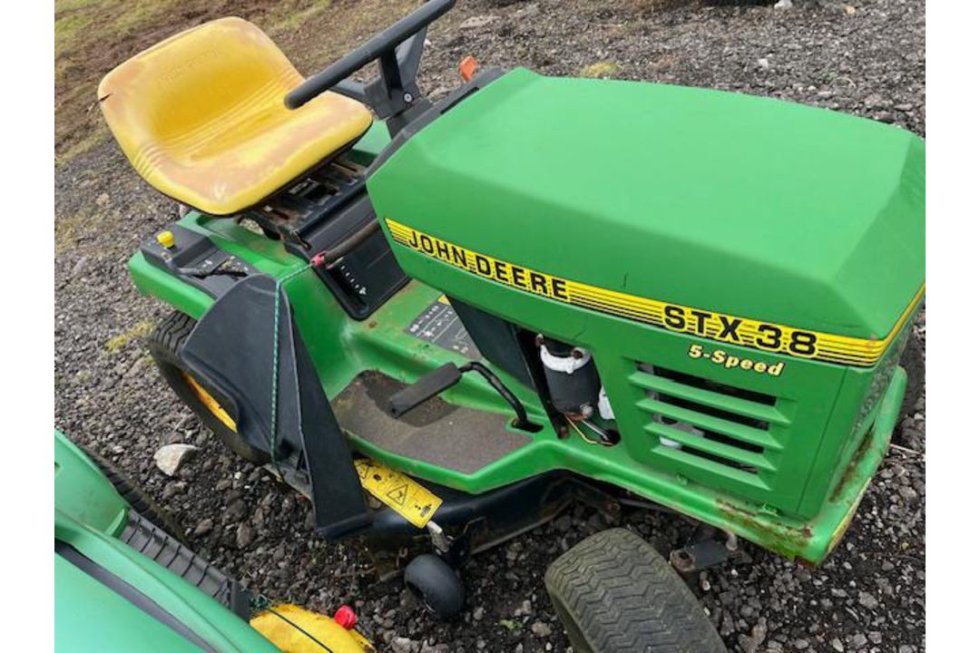 JOHN DEERE STX38 RIDE ON MOWER - STARTS, RUNS AND DRIVES - Image 1 of 6