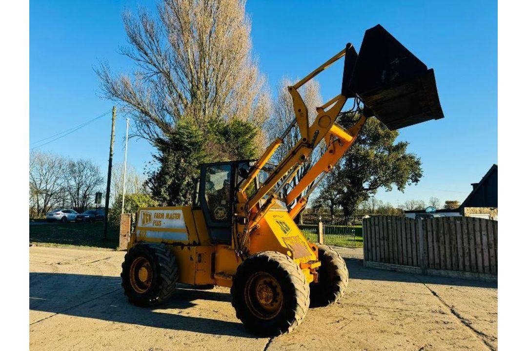 JCB 412 4WD LOADING SHOVEL C/W PERKINS ENGINE & BRAND NEW BUCKET - 10825 HOURS - Image 2 of 16