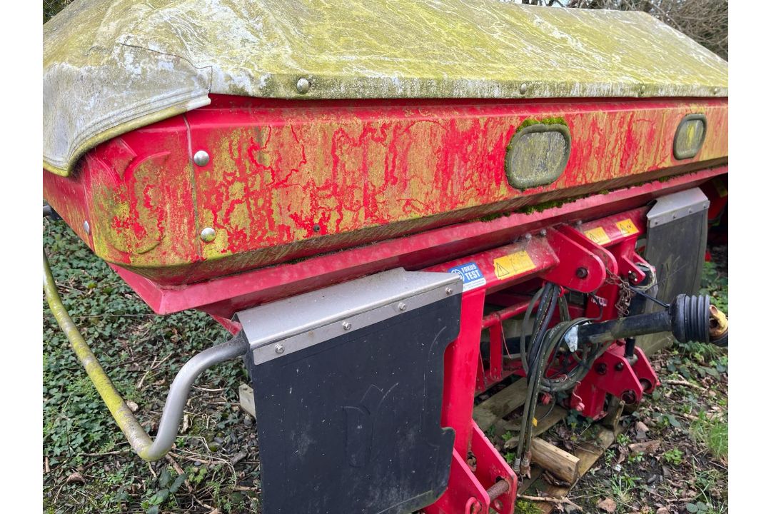 TEAGEL SX3000 FERTILISER SPREADER - Image 4 of 5