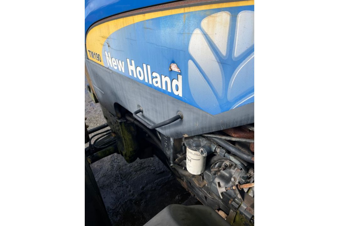 2003 NEW HOLLAND TM190 TRACTOR - Image 13 of 19