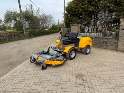 2008 STIGA TITAN 26B 4WD DIESEL OUTFRONT RIDE ON MOWER - 1449 HOURS