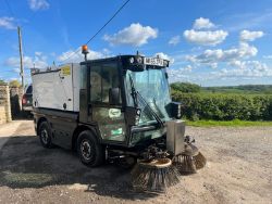 2015/65 SCHMIDT SWINGO 200+ ROAD SWEEPER