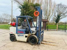 KOMATSU 4 TONNE FORKLIFT C/W SIDE SHIFT & PALLET TINES - 4613 HOURS