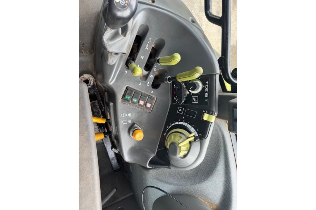 2010 CLAAS ARION 410 TRACTOR - LOW GENUINE HOURS - Image 10 of 11