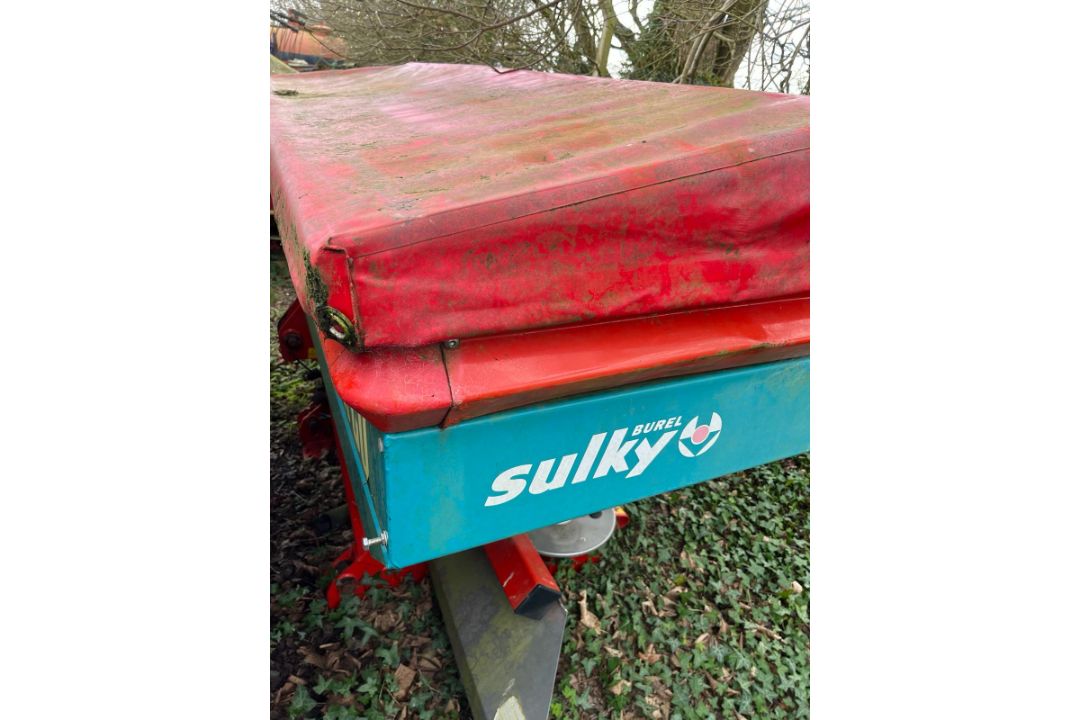 SULKY DPX FERTILISER SPREADER - Image 2 of 7