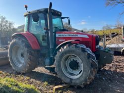2004 MASSEY FERGUSON 6480 DYNASHIFT TRACTOR - 40K HOURS