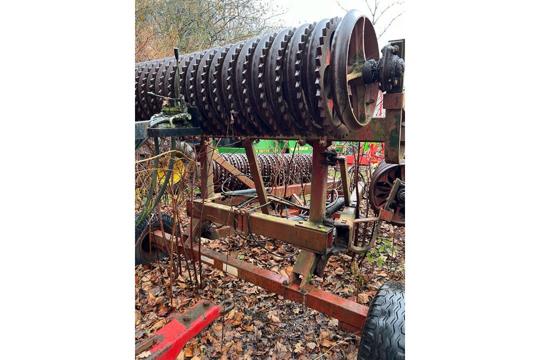 KVERNELAND 6.2 METERS ROLLERS - Image 2 of 8