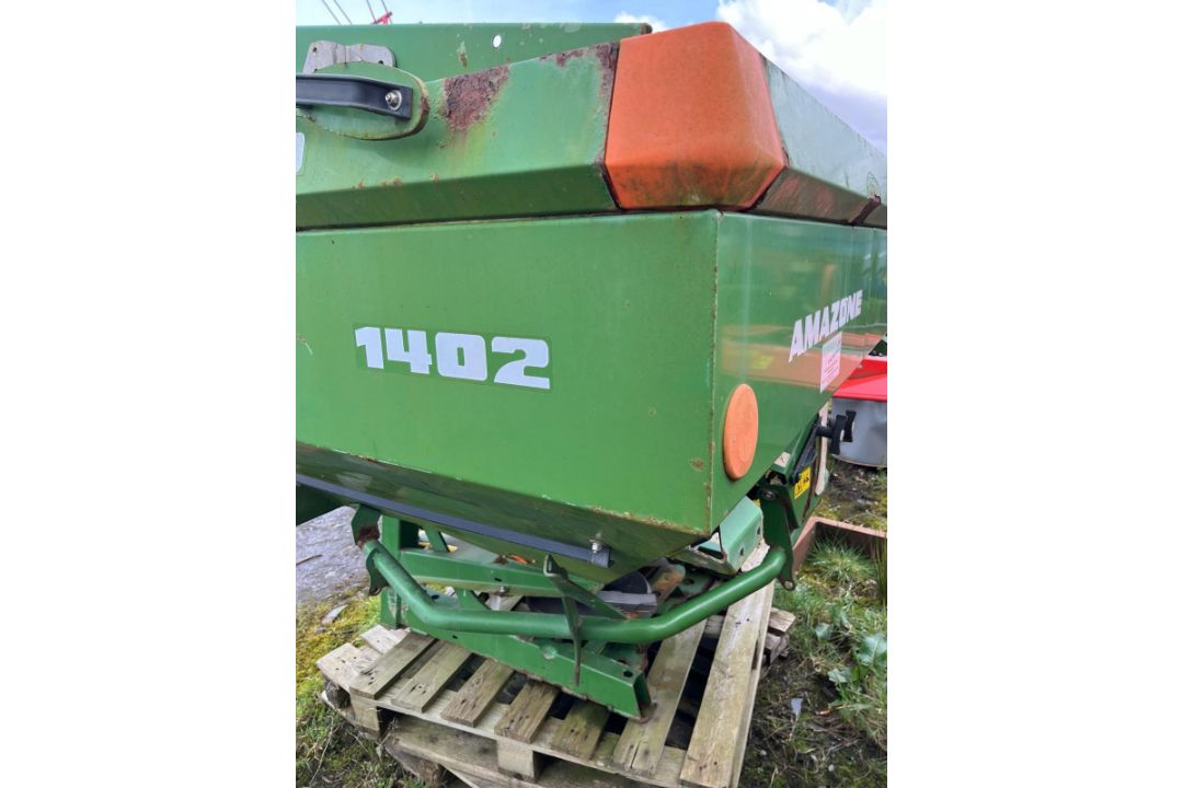 2013 AMAZON ZA X PERFECT FERTILISER SPREADER - Image 3 of 6