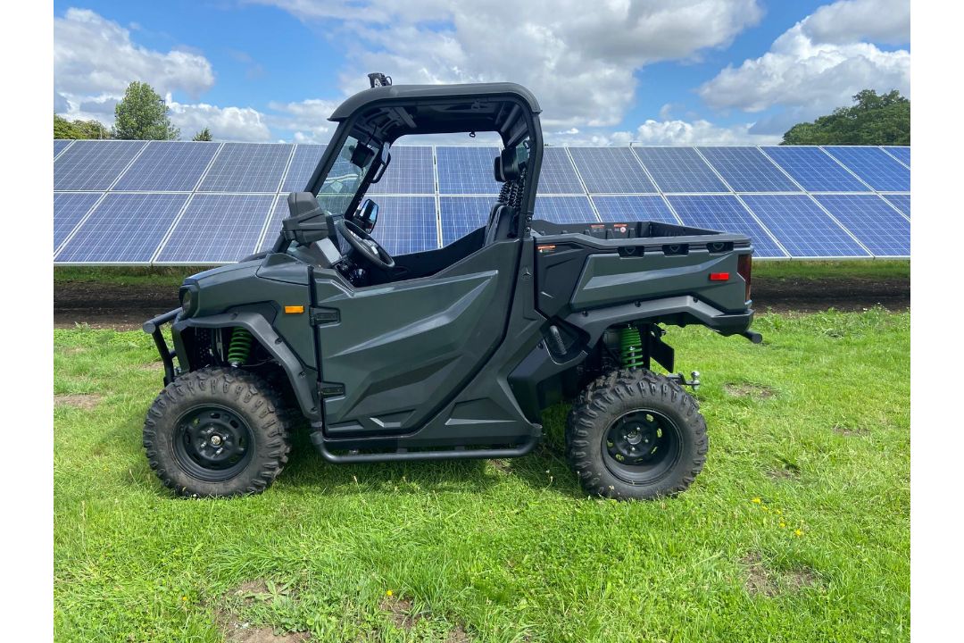 2024 BRAND NEW VOLCON HF1 ELECTRIC 4X4 UTV (EX DISPLAY) - DARK GREY - Image 3 of 19
