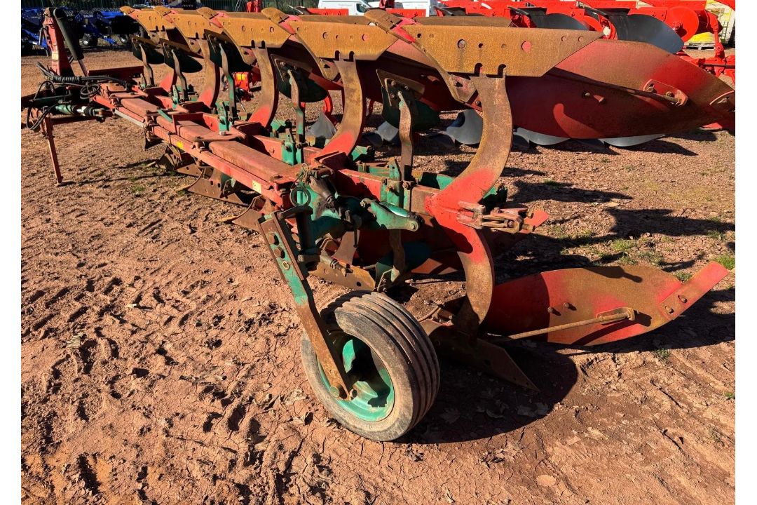 2009 KVERNELAND ES100-200 REVERSIBLE PLOUGH - AUTO RESET - Image 3 of 10