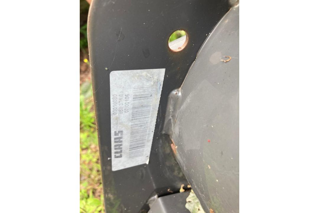 CLAAS ROUND BALER WIDE PICK UP - Image 3 of 6