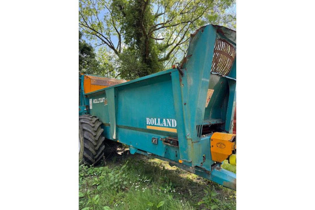 2012 ROLLAND V2-135 MUCK SPREADER - Image 2 of 8