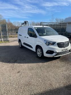 2021 71 VAUXHALL COMBO 2300 SPORTIVE TD PANEL VAN - 84K MILES - AIR CON - LOG BOOK