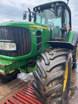 2010 JOHN DEERE 6534 PREMIUM TRACTOR - AIR CON - 40K HOURS