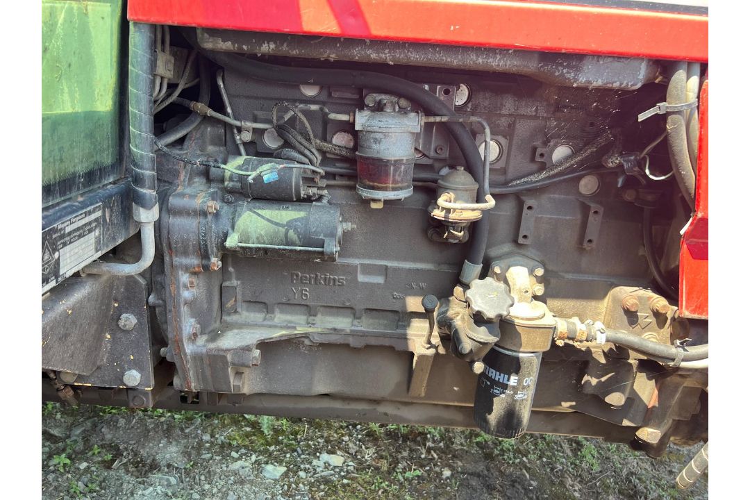 1996 MASSEY FERGUSON 6160 TRACTOR - Image 9 of 9