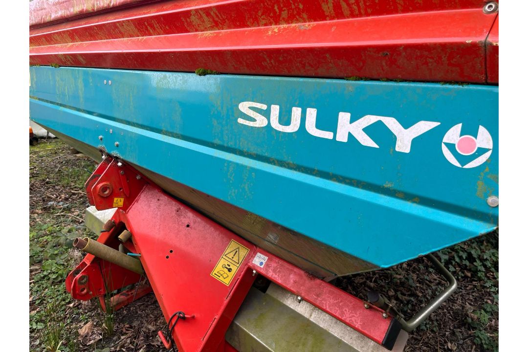 SULKY DPX28 FERTILISER SPREADER - Image 2 of 7