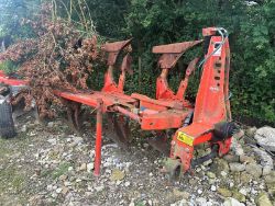 KUHN VARIMASTER 121 REVERSIBLE PLOUGH