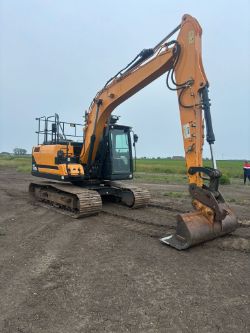 RESERVE REDUCED - MUST SELL - 2017 HYUNDAI HX140 EXCAVATOR - 5046 HOURS