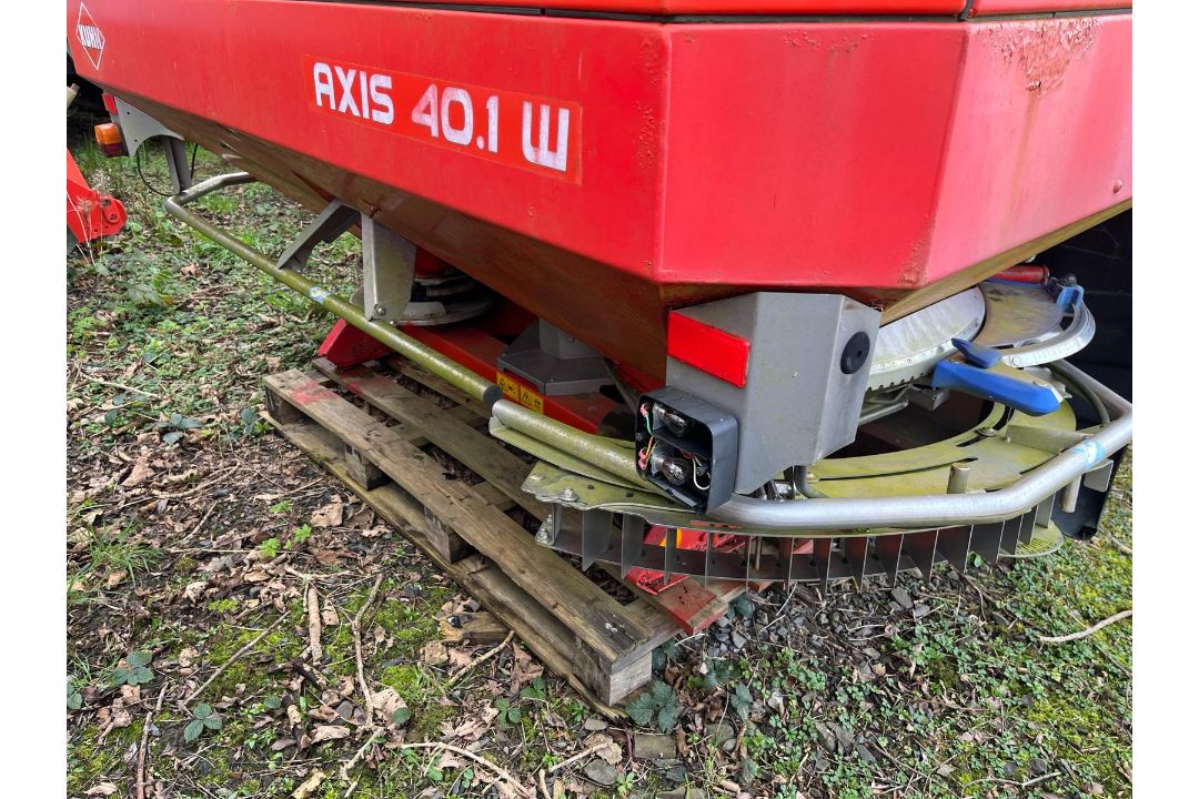 2012 KUHN 40.1 W FERTILISER SPREADER - Image 5 of 8