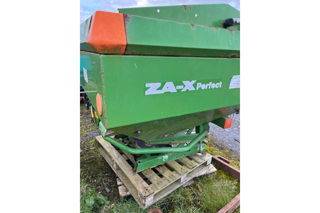 2013 AMAZON ZA X PERFECT FERTILISER SPREADER - Image 2 of 6