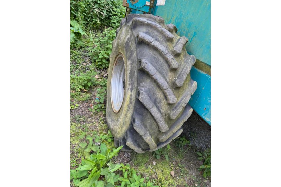 2012 ROLLAND V2-135 MUCK SPREADER - Image 8 of 8