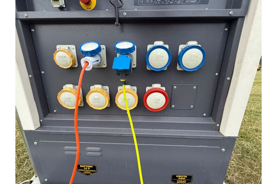 MHM GE-22-SSY 20KVA DIESEL GENERATOR WITH KNOTTS SINGLE AXLE TRAILER - Image 11 of 17