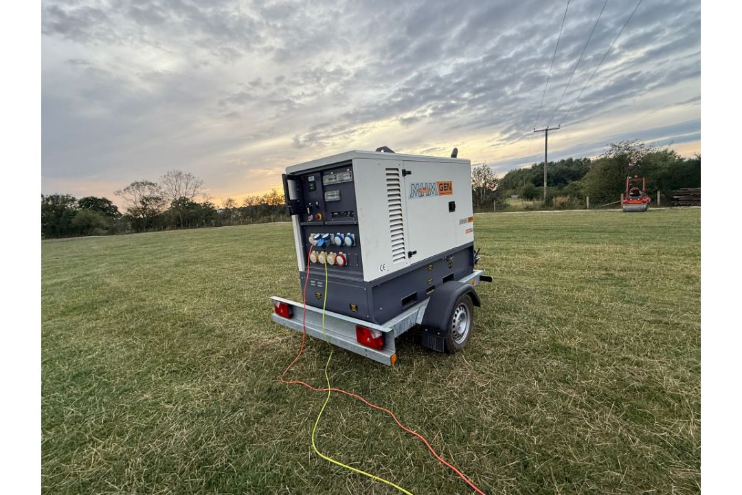 MHM GE-22-SSY 20KVA DIESEL GENERATOR WITH KNOTTS SINGLE AXLE TRAILER - Image 6 of 17
