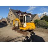 YANMAR B37 MIDI EXCAVATOR - RUNS AND DRIVES