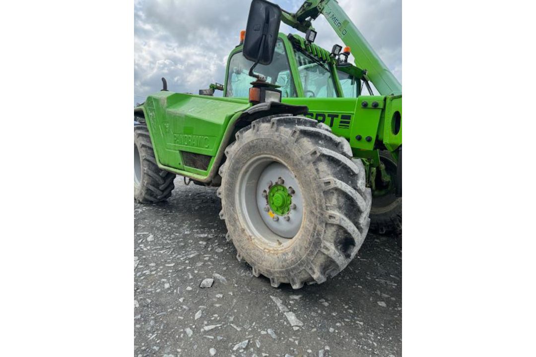 2005 MERLO 26.6 FARM TELEHANDLER - Image 1 of 10