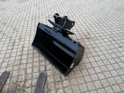 NEW/UNUSED 2024 MIVA 36” HYDRAULIC TILTING BUCKET