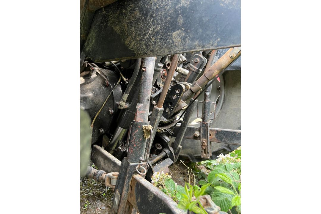 1999 MASSEY FERGUSON 6280 TRACTOR - Image 7 of 24