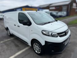 2021 70 VAUXHALL VIVARO 2900 DYNAMIC S/S PANEL VAN - AIR CON - 1 KEY